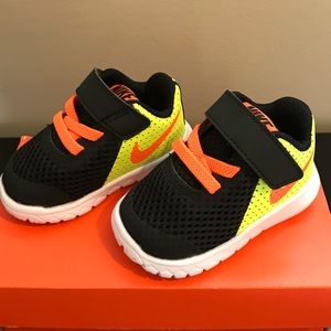 Nike baby boy sneakers